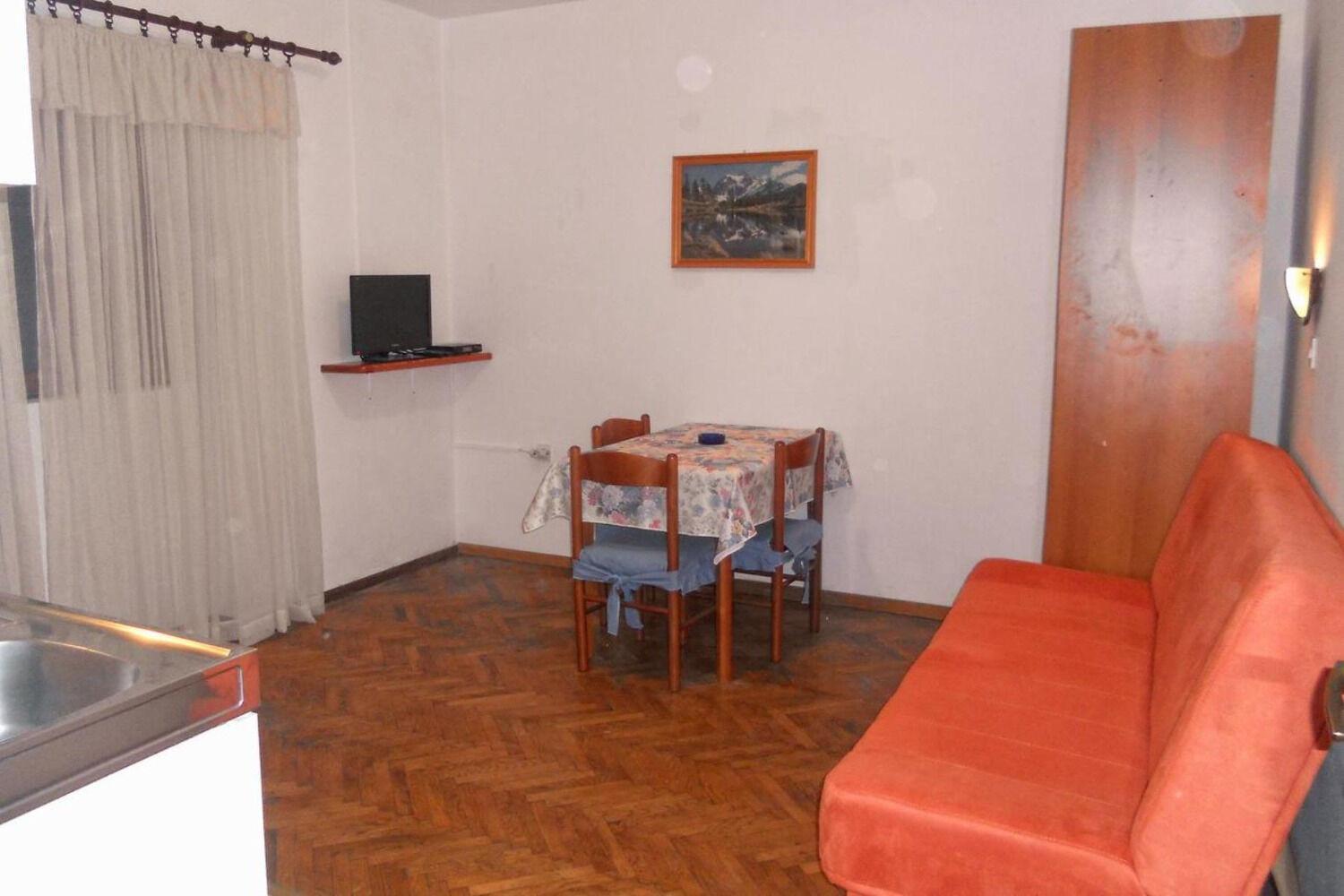 Apartments Ivo - With Terrace Супетарска-Драга Экстерьер фото