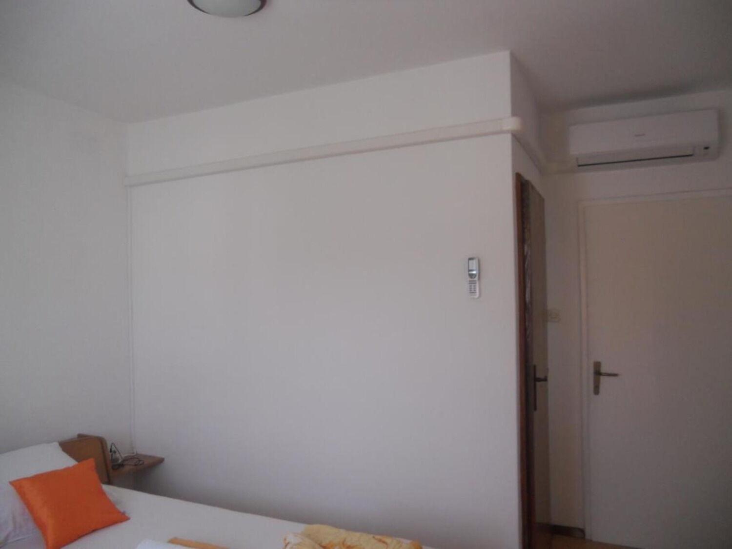 Apartments Ivo - With Terrace Супетарска-Драга Экстерьер фото